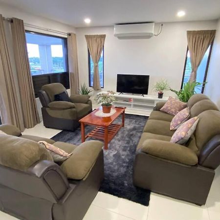 Lovely 4-Bedroom Holiday Home With Free Parking. Lautoka Εξωτερικό φωτογραφία